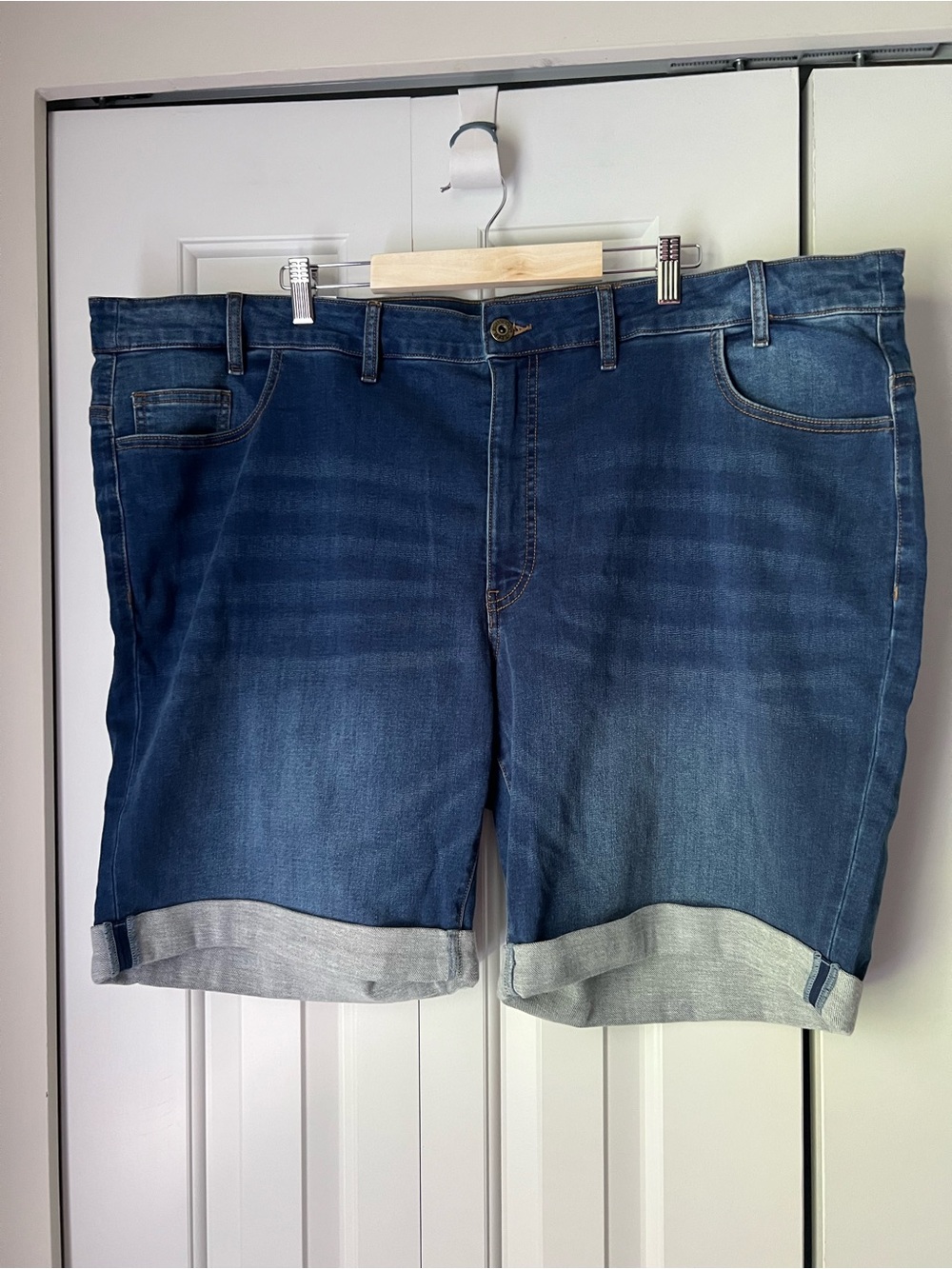 Parasuco size 22W Jean shorts